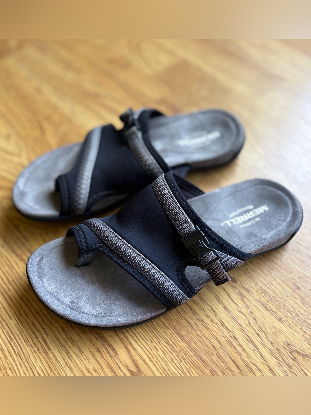 Merrell District Muri Slide Toe Loop Sandals Black Gray Memory Foam Walking Sz 7